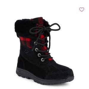 UGG Classic Plaid Boot Size 3